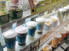 -Blueglass酸奶(华贸购物中心店)