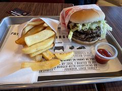 -FATBURGER 特富客汉堡(外交公寓店)