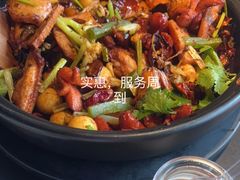 -辣尚瘾·烤鱼·新川菜(交大直营店)