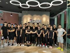 -一兆韦德健身(慧芝湖店)