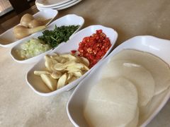 -盛元盛居传统炭火锅(绿园店)