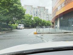 -经纬汇-停车场