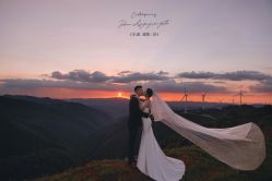 -乐派诗婚纱摄影