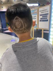 -爆米花儿童美发乐园