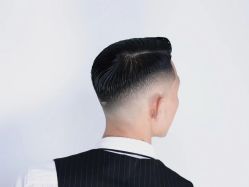 点击看大图 -老男孩男士理容馆·理发·烫染·修面