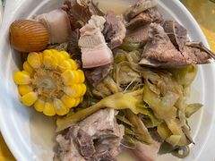霸王花煲猪肉汤-烧鹅妹饭店