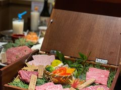 -山川小町·极番烧肉(新地假日广场店)