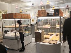 面包甜点陈列柜-奈雪的茶(市百一店)