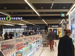 -Olive Young(明洞中央店)