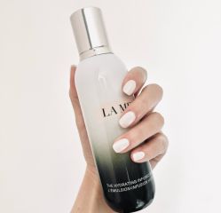 -悦指间美甲美睫