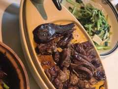 -八府香鸭·啫啫煲(华山路店)