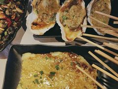 -云晓光头烧烤吧(川沙绿地店)