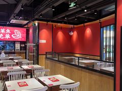 -渝是乎酸菜鱼·川渝小炒(新世界百货望京店)