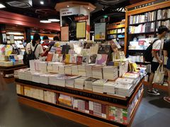 -西西弗书店&矢量咖啡(静安大悦城店)
