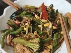 -陈熹公民族美食文化餐厅(中华广场店)