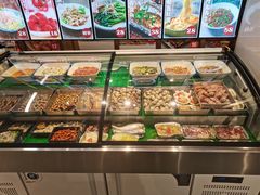 -喜悦小串丹东小黄牛海鲜烧烤大排档(民主广场店)