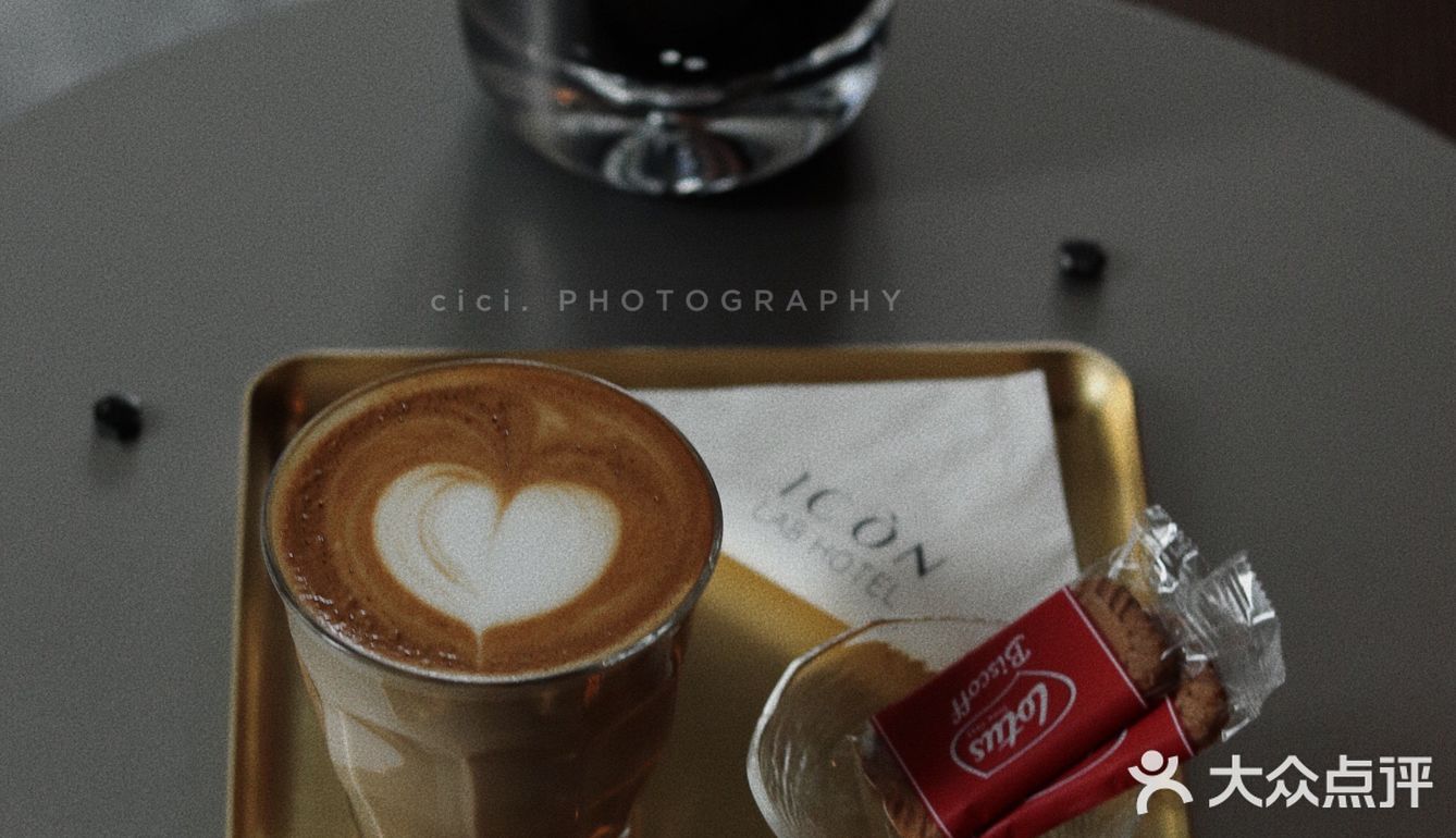 深圳探店 | 藏在酒店的红砖艺术感咖啡店