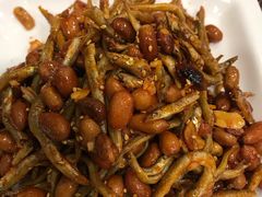 -啊美丽炭火烤肉(滑翔一店)