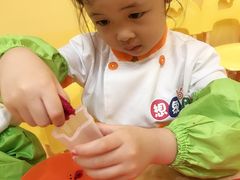 -想象乐创意早教托育中心(殷高西路店)