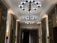 -万泊酒店(长沙五一广场国金中心店)