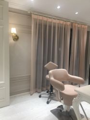 -e hair salon