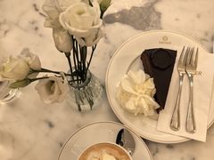 -Cafe Sacher(WIEN)