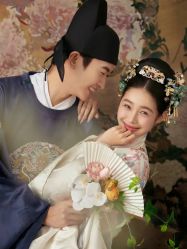 -玛奇朵婚纱摄影