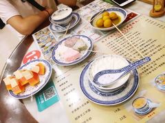 -广信牛奶甜品世家(台东店)