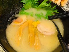 -暹罗广场