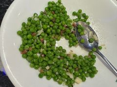 -新白鹿餐厅(百联中环店)