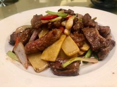 -沙龙酒家
