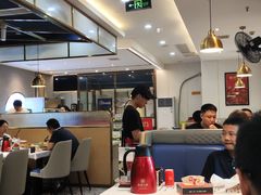 -靓虾二哥长沙地标小龙虾(五一广场店)