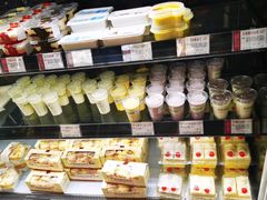 面包甜点陈列柜-苹果花园(桂林路店)