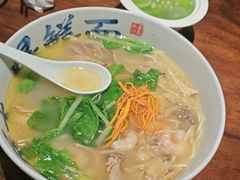 -李犟大爆鳝面·手工蟹黄包(湖滨西湖店)