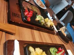 -必胜客(西市场店)