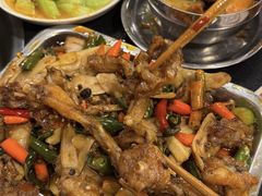 -鸿顺老铁锅美蛙鱼府(解放碑店)