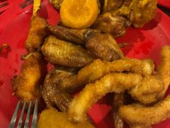 烤鸡翅-好伦哥比萨烤肉自助(八里桥店)