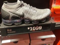 -NIKE上海青浦优选体验店