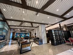 -上海虹桥西郊假日酒店