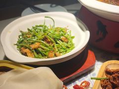 -卢大鲜鱼头捞饭(美利广场店)