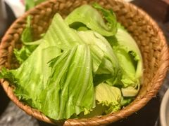 -三出山火锅(南京万象天地店)