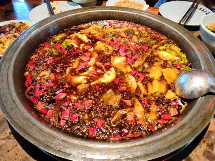 匠岳·王宝器麻椒鱼(北门店)-"首先说哈鱼,很宣,又很楞,都是好几次去