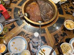 -小天鹅火锅·一线江景洪鼎旗舰店(洪崖洞店)