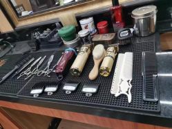 -纯剪男士理发馆·烫染专业店