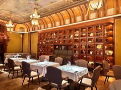 -波特曼西餐厅(中央大街店)