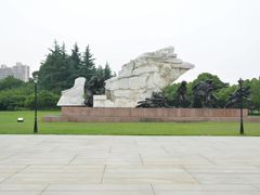 -上海市龙华烈士陵园