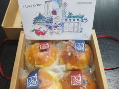 -半勺舒舒生日蛋糕店