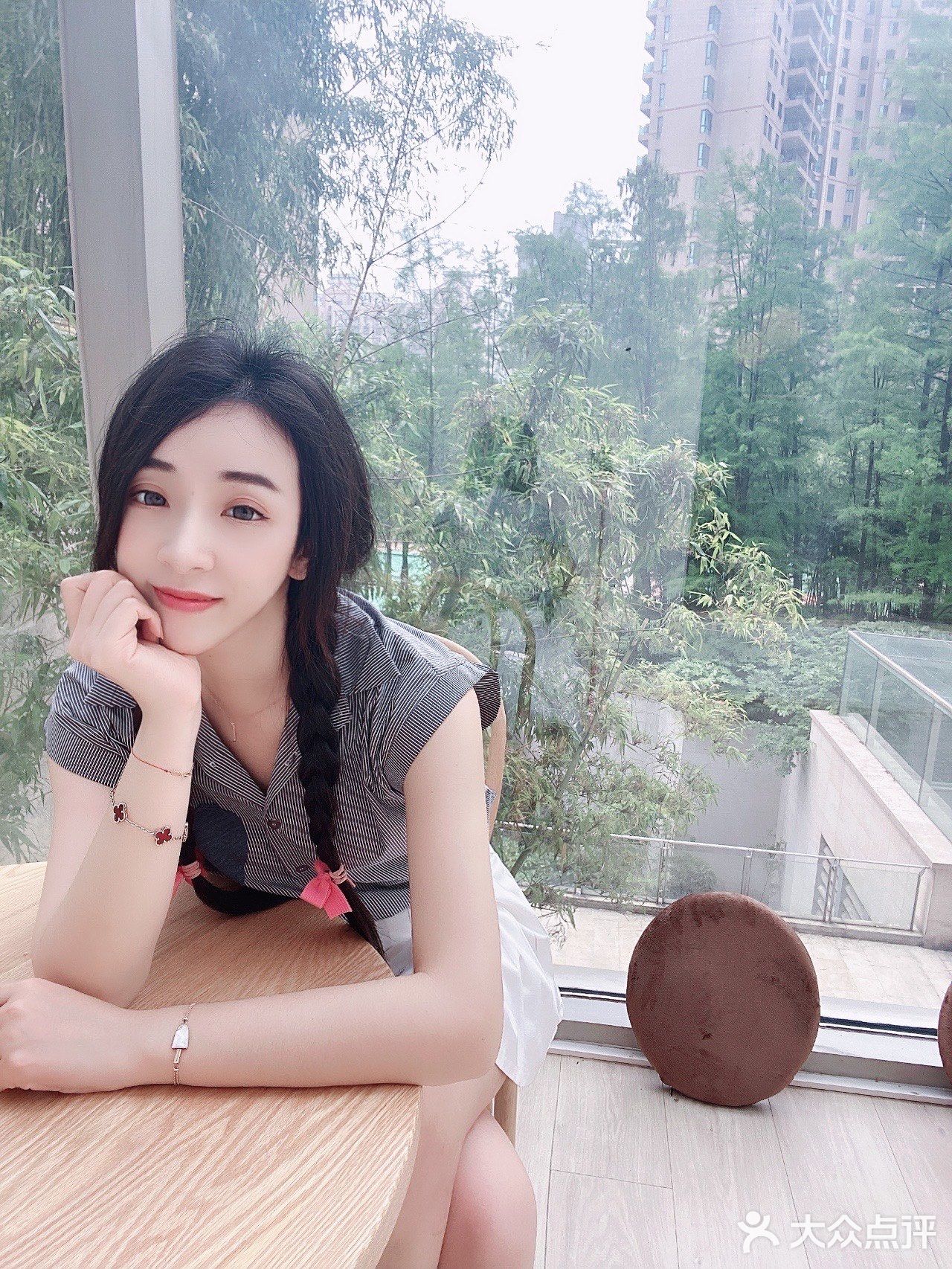 上海探店｜和闺蜜👭一起来咖啡馆拍照📷     