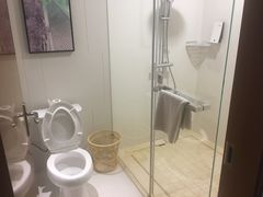-武汉武昌站街道口华美达安可酒店