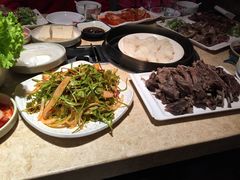 英子狗肉馆-英子补身汤(海兰路店)